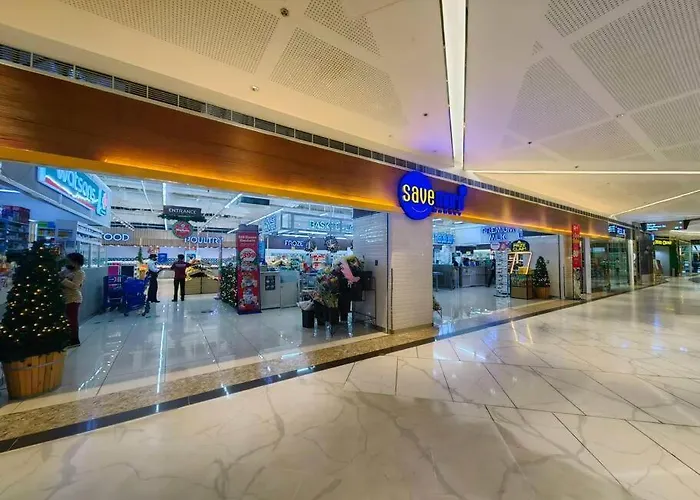 Citispace 1br Condotel At Fame Residences #fm19a Apartment Manila
